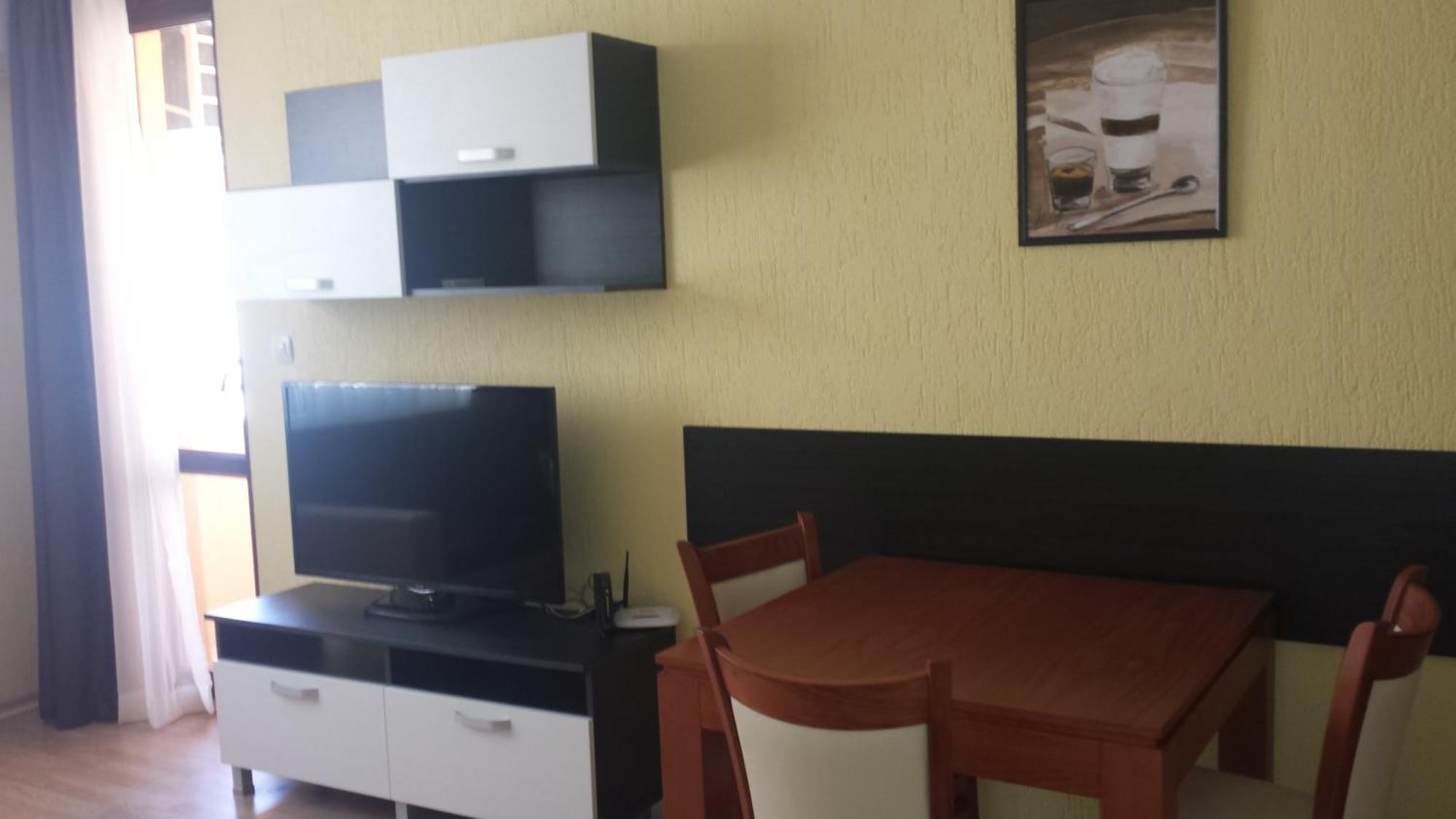 Yana Apartments Σαντάνσκι Δωμάτιο φωτογραφία