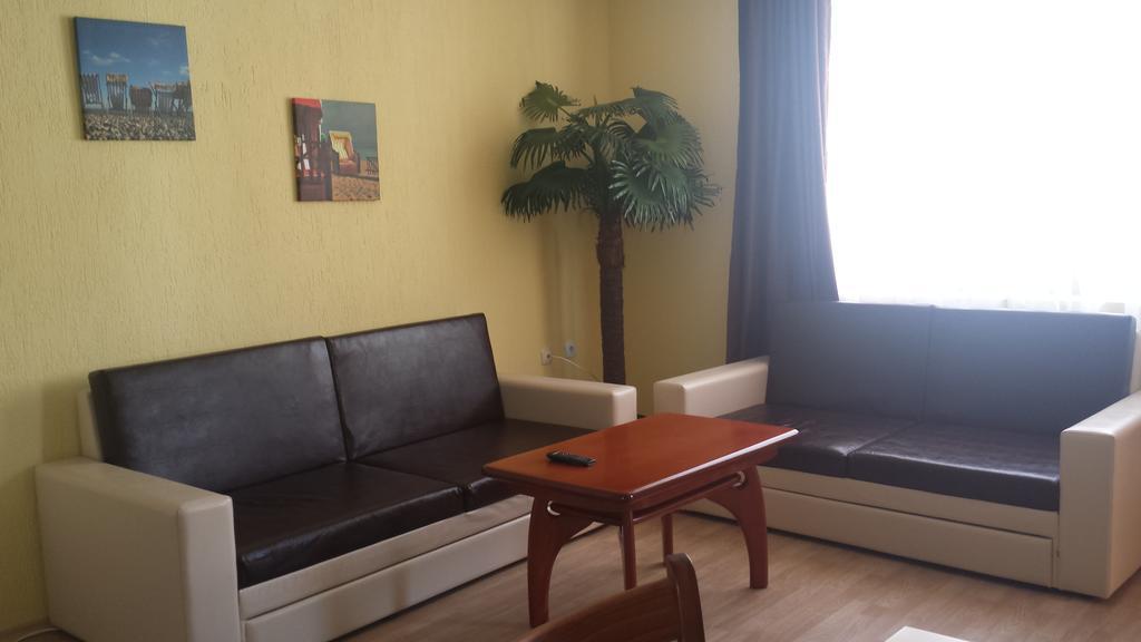 Yana Apartments Σαντάνσκι Δωμάτιο φωτογραφία