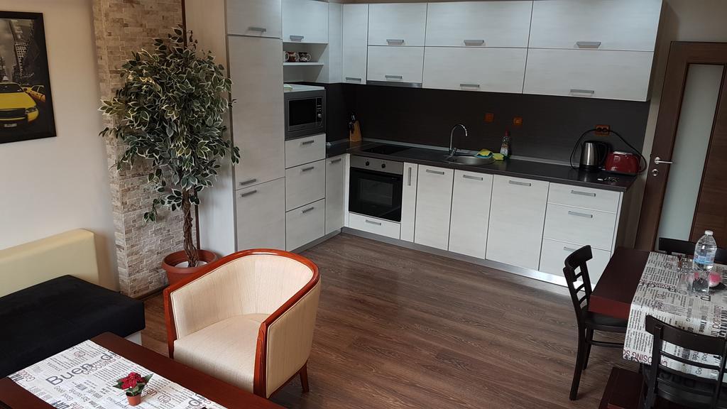 Yana Apartments Σαντάνσκι Εξωτερικό φωτογραφία